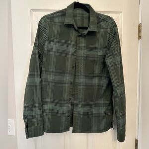 Lululemon Men’s Long Sleeve Button Up